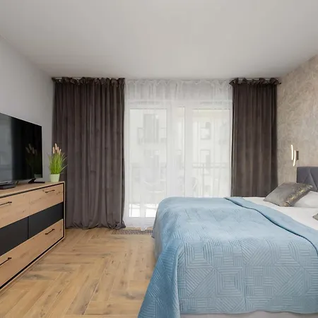 Komfortowe Rodzinne Okrzei By Renters Варшава